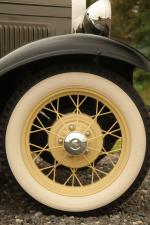 Ford Model A DeLuxe Roadster 1930 года